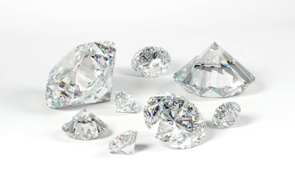 Jakie są zalety skupu brylantów w profesjonalnym punkcie?