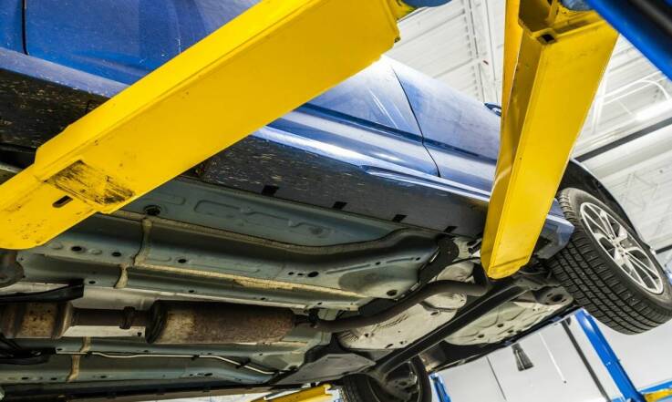 Przeglądy rejestracyjne dla różnych typów pojazdów – co oferuje stacja?