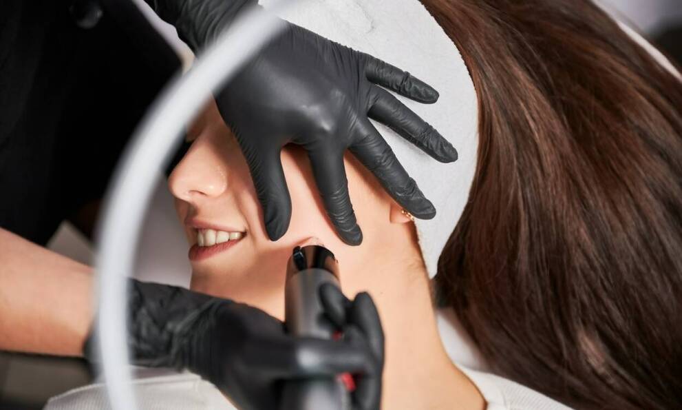 Wpływ technologii ultrasonograficznej na proces usuwania tatuażu