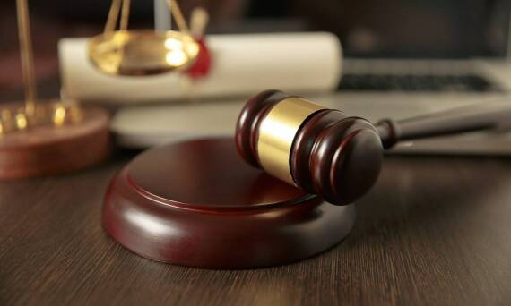 Jakie są różnice między różnymi typami umów kredytowych we frankach?