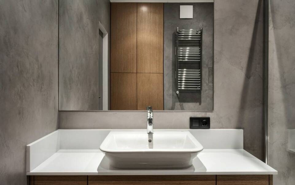 Nowoczesne aranżacje wnętrz z wykorzystaniem mebli łazienkowych na wymiar