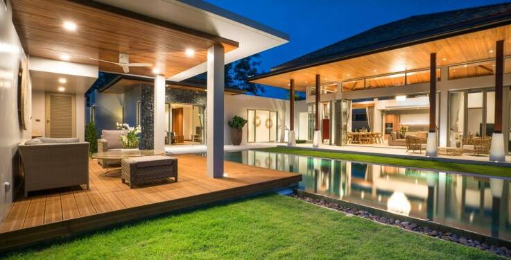 Relaks w otoczeniu zieleni: ogród przy naszych noclegach w Łebie