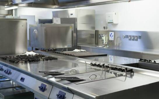 Zastosowanie mydła antybakteryjnego w płynie w sektorze HoReCa – kluczowe zalety