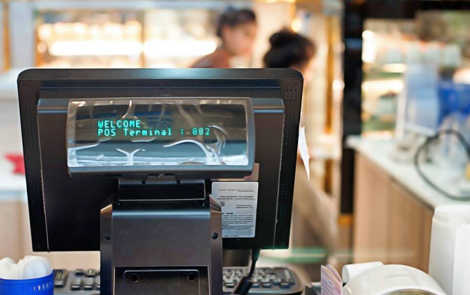 Jakie są kluczowe różnice między różnymi modelami kas fiskalnych?