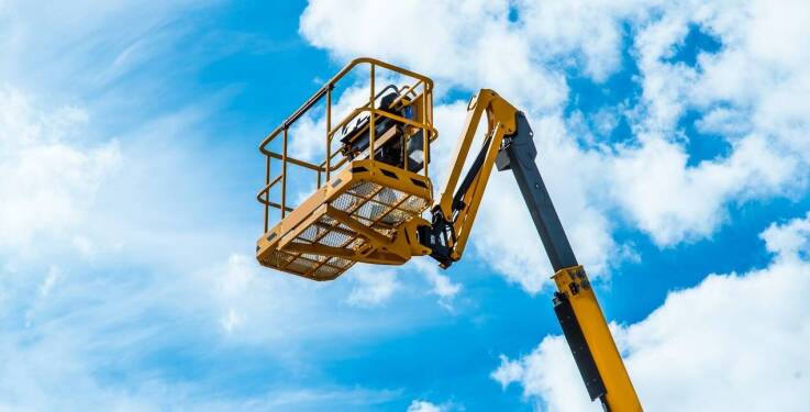 Jak podnośniki koszowe wspierają modernizację infrastruktury miejskiej?