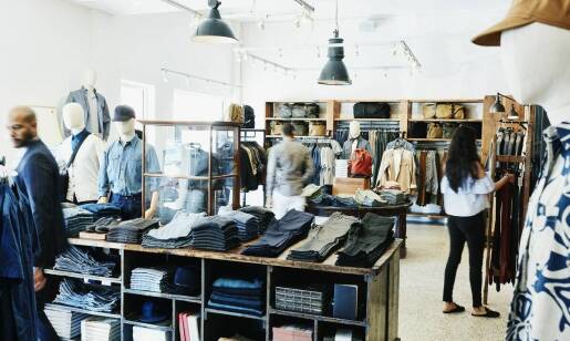 Jak dostosować zakupy outletowe do indywidualnych potrzeb modowych?