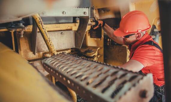 Jak naprawa HDS może przedłużyć żywotność urządzeń?