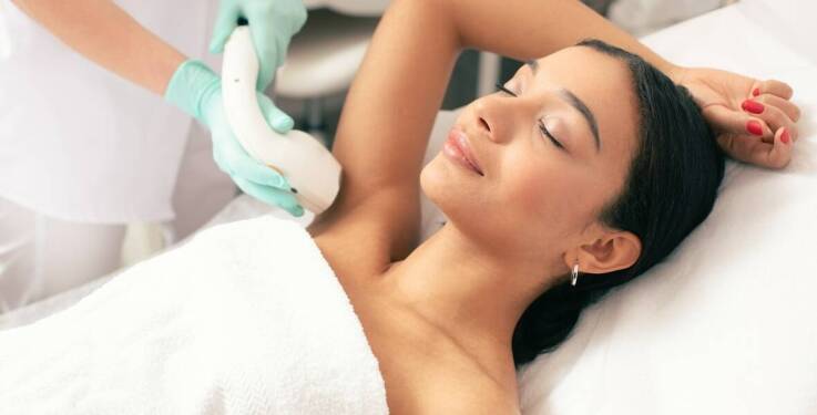 Jakie są kluczowe zalety depilacji laserowej dla mężczyzn?