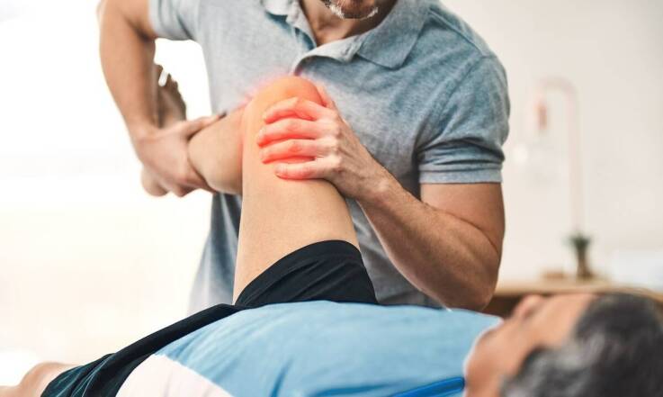 Jak osteopatia może wspomóc proces usprawniania po operacjach ortopedycznych?