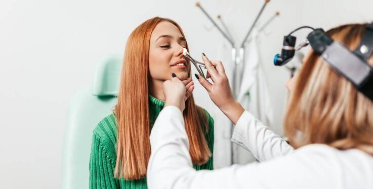 Jak laryngolog może pomóc w leczeniu alergii związanych z drogami oddechowymi?