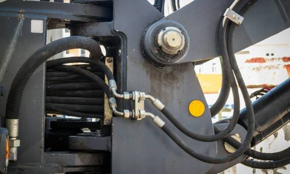 Jakie są korzyści z zakupu używanego młota hydraulicznego od profesjonalnego dostawcy?