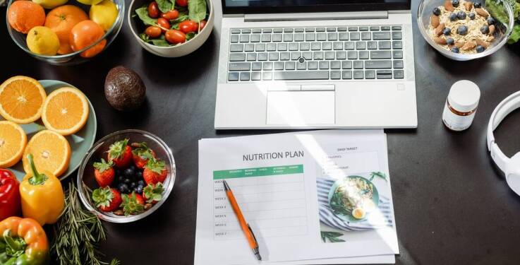 Jak skomponować dietę wspierającą treningi odchudzające?