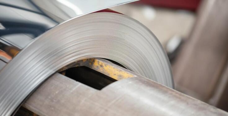 Jak taśma aluminiowa samoprzylepna gruba poprawia efektywność energetyczną budynków?