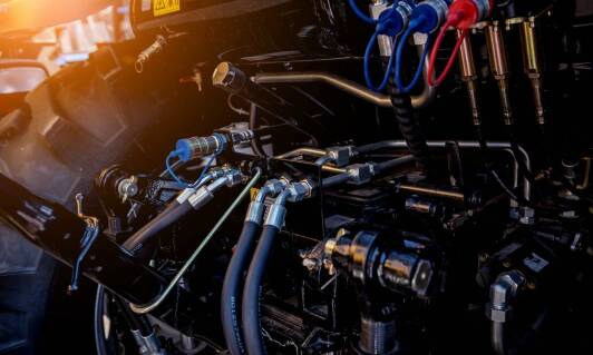 Efektywność mobilnego serwisu hydraulicznego - klucz do sukcesu