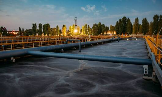 Dlaczego warto wybrać ekologiczne rozwiązania w gospodarce wodno-ściekowej?