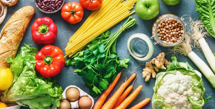 Jakie są korzyści z wdrożenia indywidualnych planów żywieniowych w cateringu dla dzieci?