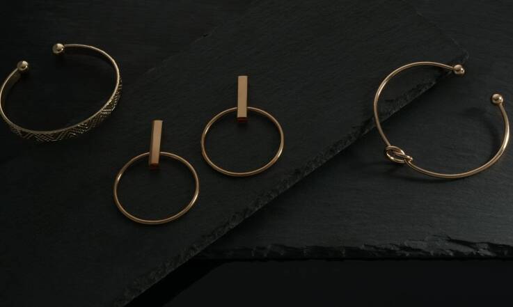 Dlaczego korale z kamieniami naturalnymi są cenione w modzie ekologicznej?