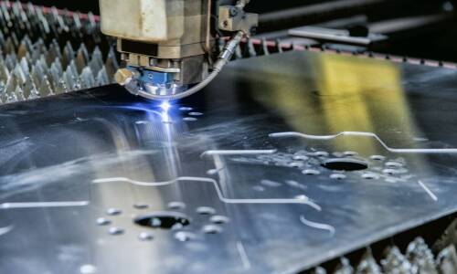 Jak przecinarki do węży wpływają na efektywność produkcji?