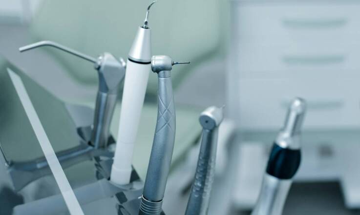 Piaskarki stomatologiczne – jakie modele warto rozważyć?