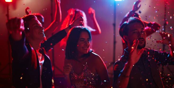 Night Club w hotelu nadmorskim: rozrywka wieczorami nad Bałtykiem