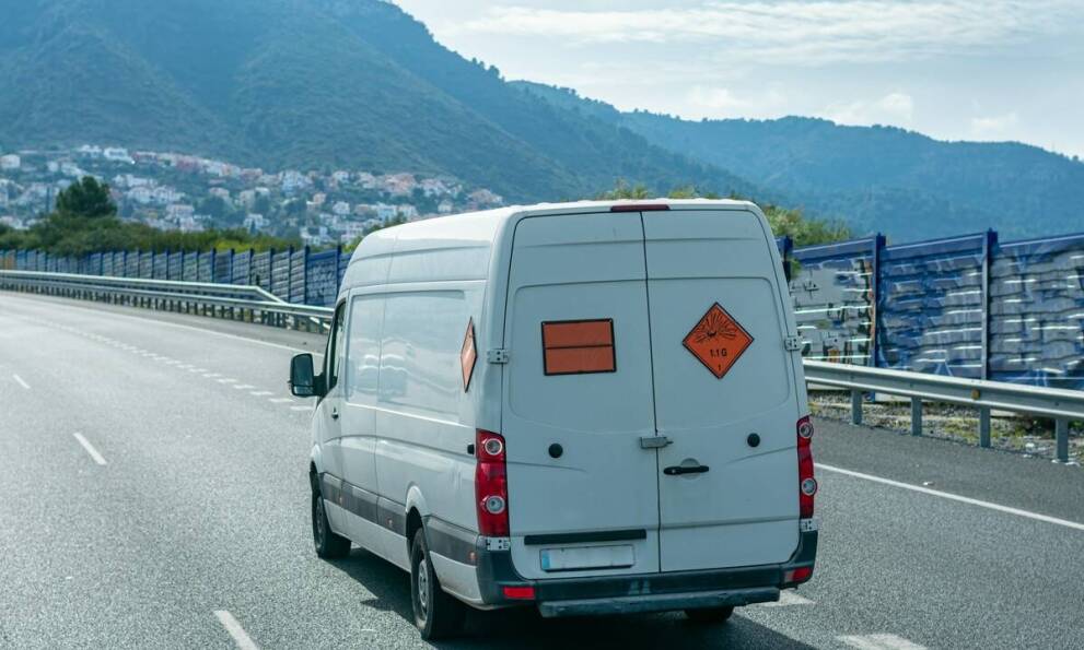 Całodobowy mobilny serwis opon na autostradzie A1 – dlaczego warto skorzystać?