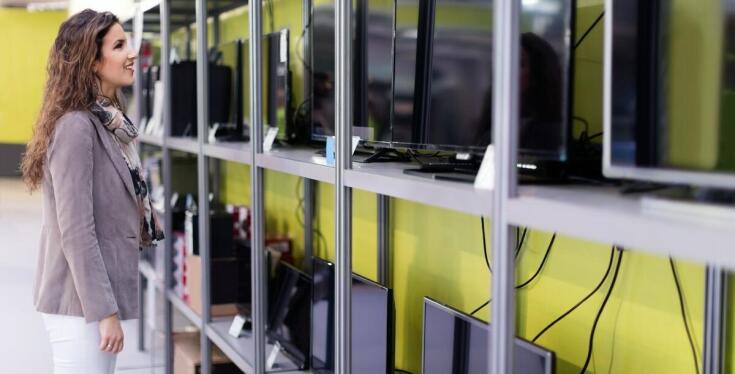 Jakie korzyści niesie ze sobą serwis regularnych kontroli reklamy świetlnej?