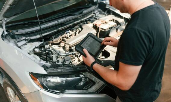 Rola nowoczesnych technologii w badaniach technicznych samochodów