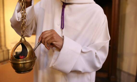 Symbolika pektorałów kapłańskich i ich rola w kościele