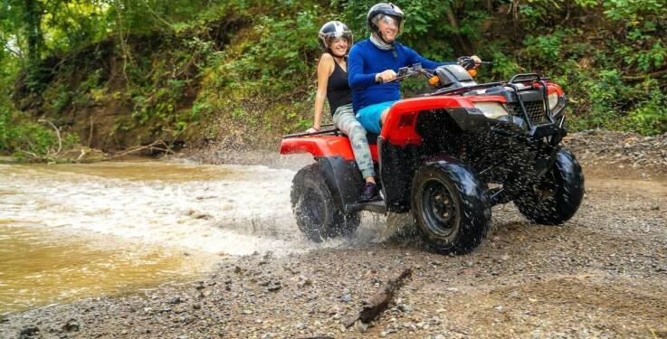 Zróżnicowane trasy quadowe - idealne dla wieczoru kawalerskiego z adrenaliną