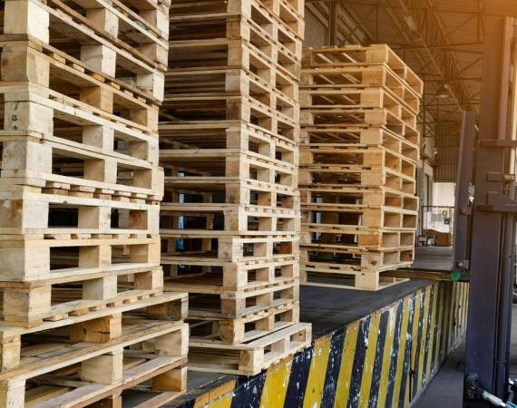 Jak wybrać odpowiednie palety euro dla swojej działalności logistycznej?