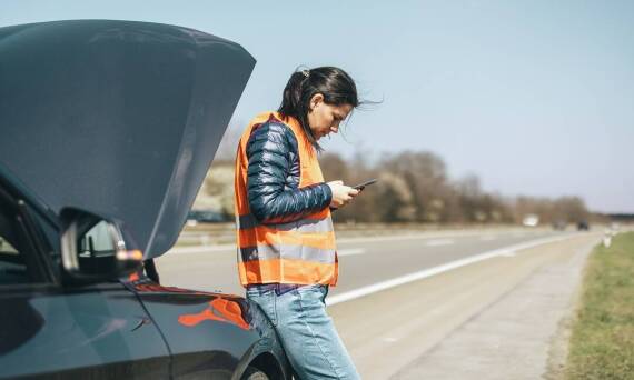 Drobne naprawy na miejscu zdarzenia – jak działa nasza pomoc drogowa?