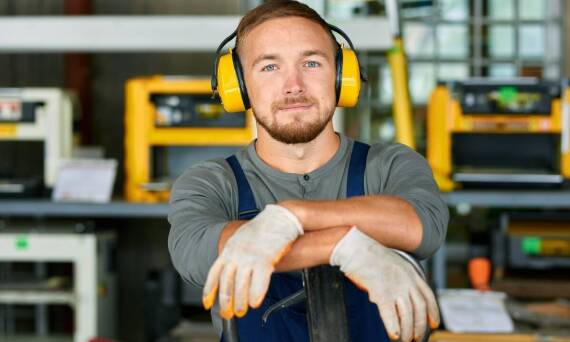 Jak aparaty powietrzne wpływają na wydajność pracy w trudnych warunkach środowiskowych?