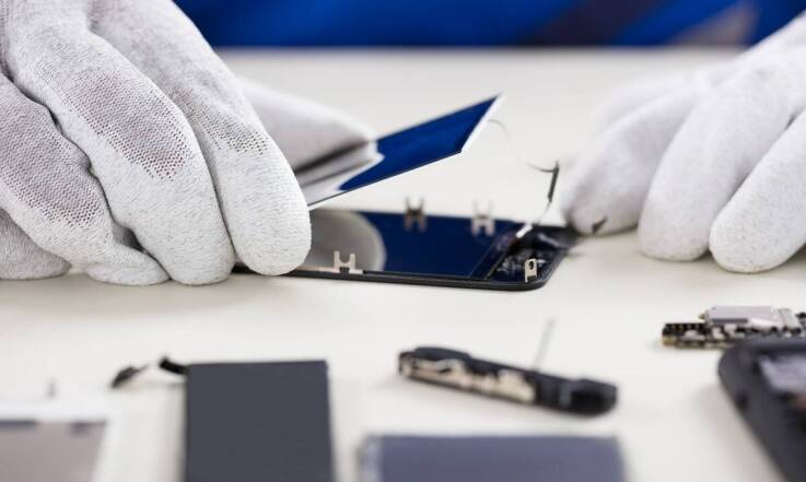 Kluczowe etapy naprawy problemu z kartą SIM w iPhone
