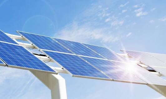 Kluczowe funkcje magazynów energii w nowoczesnych instalacjach PV