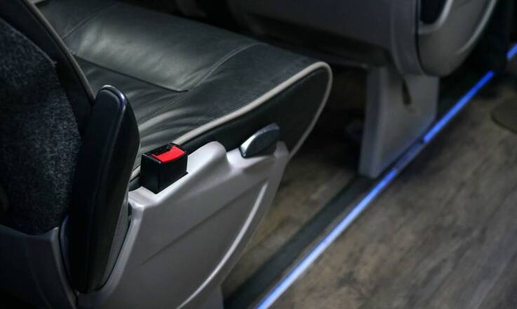 Korzyści z wyboru VIP transferu Kraków dla podróży służbowych