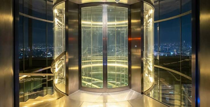 Wpływ platform pionowych dla niepełnosprawnych na komfort życia codziennego