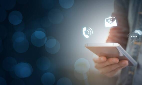 Przewodnik po zaletach telefonii VoIP dla przedsiębiorców