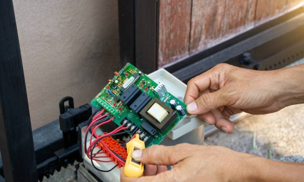 Montaż automatyki do bram – kluczowe aspekty techniczne