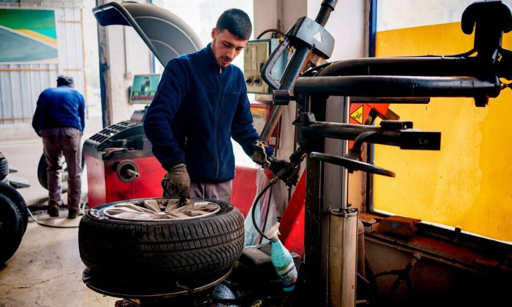 Wulkanizacja – jak wpływa na bezpieczeństwo i trwałość opon?