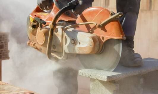 Nowoczesne technologie w skuwaniu betonu: co przynosi przyszłość?