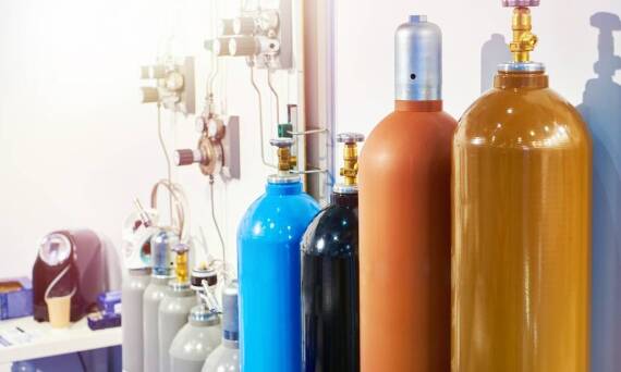 Wpływ zaawansowanej technologii na serwis gazów technicznych