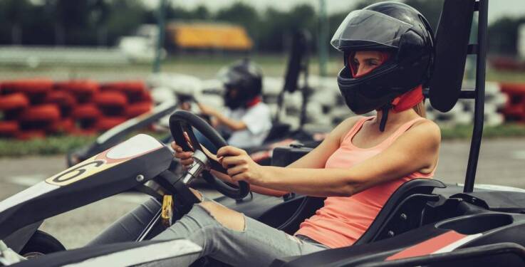 Wynajem symulatora jazdy jako sposób na wzbogacenie oferty eventowej