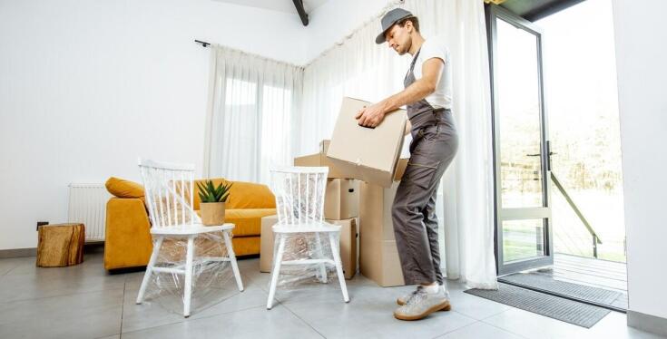 Montaż i demontaż mebli - jakie usługi oferują profesjonaliści podczas przeprowadzki?