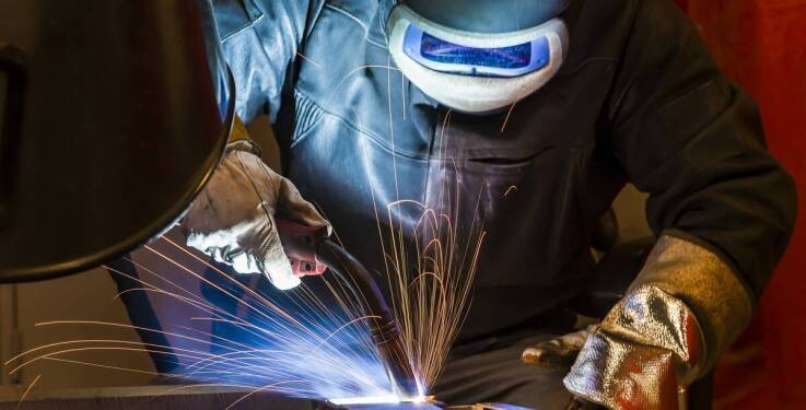 Jakie są najczęściej zadawane pytania dotyczące kursu spawacza w Rudzie Śląskiej?