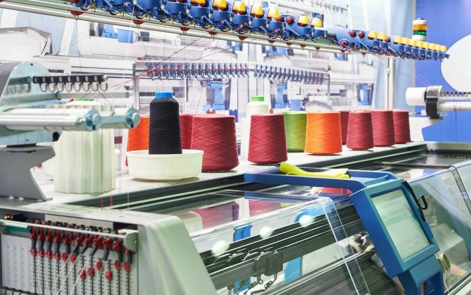 Nowoczesne technologie w produkcji rajstop: co warto wiedzieć?