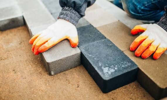 Rola profesjonalnych konsultacji w projektach brukarskich