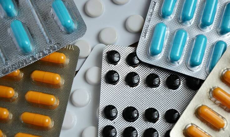 Jakie preparaty na katar sienny oferują apteki w Wołominie?