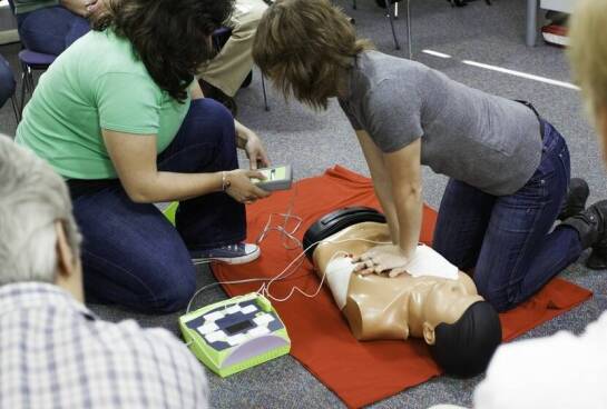 Znaczenie certyfikatów z pierwszej pomocy dla rozwijania kariery zawodowej