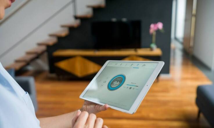 Jak LonWorks system ułatwia zarządzanie automatyką budynkową?