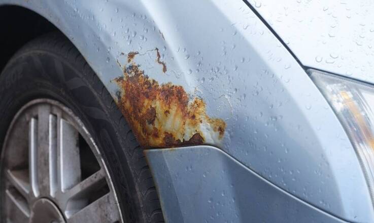 Jak skutecznie radzić sobie z korozją samochodową?